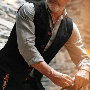 Chaleco de lana con cuello en V, estilo retro para hombre, chaleco de color sólido con un solo botón, adecuado para trajes de primavera y otoño. - Product Image 3
