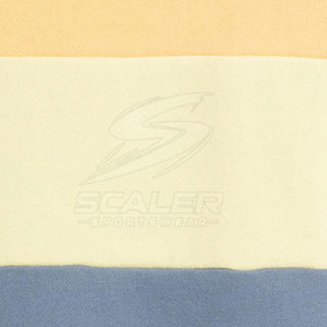 Sweat à capuche pour homme en tissu doux, coupe propre et décontractée, idéal pour les tenues décontractées quotidiennes ou pour la superposition au fil des jours. - Product Image 6