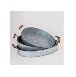 Bandeja galvanizada de calidad superior diseño maravilloso forma ovalada con asas de madera bandeja galvanizada a un precio atractivo - Product Image 1