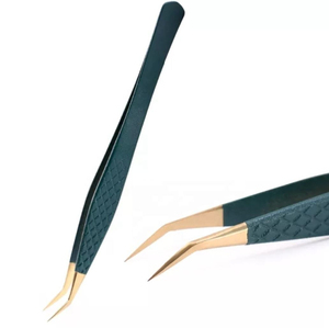 Pinzas Profesionales Antimagnéticas Kaamir KI-LT-2604 de Punta Lisa, Color Verde Oscuro y Dorado, 10MM, Acero Inoxidable, para Extensión de Pestañas - Product Image 4