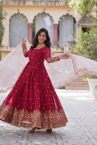 Vestido de seda de diseñador Premium para mujer para adultos, traje de boda y fiesta con lentejuelas bordadas Zari - Product Image 3