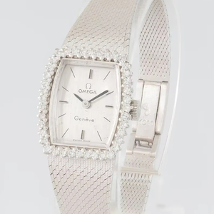 Bạch Kim Geneve Của Phụ Nữ 18K Vàng Trắng 0.4ct Kim Cương Vuông Quay Số Đá Moissanite Đồ Trang Sức 30Mm Quay Số Đường Kính 7Mm Trường Hợp - Product Image 1