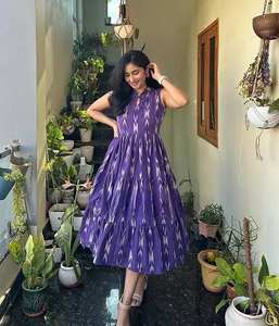 เดรสแม็กซี่โบฮีเมียนของผู้หญิงชุดเดรสยาวแต่งชั้นทรงเอไลน์ลายดอกไม้แขนพองและพิมพ์ลายพื้นเมืองเหมาะสำหรับใส่สบายๆและวันหยุด - Product Image 4