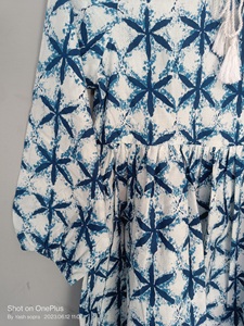 Bleu très chaud Sexy petit haut Maxi robes femmes portent des robes fait à la main bloc imprimé coton plage porter Maxi robe - Product Image 2