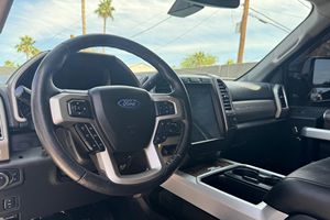 รถฟอร์ด F-450 ซูเปอร์ดิวตี้ ลาริเอท 4x4 ปี 2018 มือสอง พวงมาลัยซ้าย/ขวา - Product Image 4