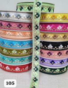 Hecho a medida para Char Descubre nuestra colección única de encaje bordado. Ideal para diseñador de moda - Product Image 2