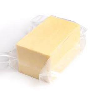 Bloc de fromage cheddar semi-dur brut de haute qualité, 45 % de matières grasses, emballage sous vide, fournisseur offrant un prix de gros réduit, sac en vrac - Product Image 1