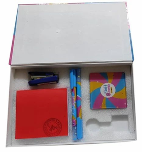 Cartones Mono Flotados Impresos de Papel Kraft de Materiales Reciclados de Primera Calidad de 1 kg, 350 GSM para un Embalaje Seguro y Resistente - Product Image 1