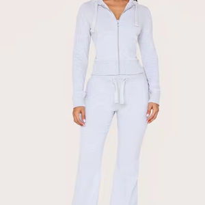 ชุดวอร์มสำหรับผู้หญิงดีไซน์ตามสั่งเครื่องแต่งกายแนวสตรีทเสื้อผ้าลำลองแฟชั่นสำหรับยิมและไลฟ์สไตล์ขายส่ง - Product Image 1