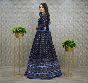 Blue Eyes Calidad Premium Lehenga Para Mujer Por Fabzone - Product Image 2