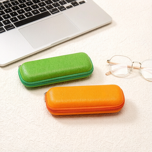 Estuche <span class=keywords><strong>de</strong></span> fieltro portátil con cremallera y logotipo personalizado, hecho <span class=keywords><strong>de</strong></span> material reciclado, para gafas ópticas, estuche blando <span class=keywords><strong>de</strong></span> EVA para gafas, cajas para gafas <span class=keywords><strong>de</strong></span> sol - Product Image 1