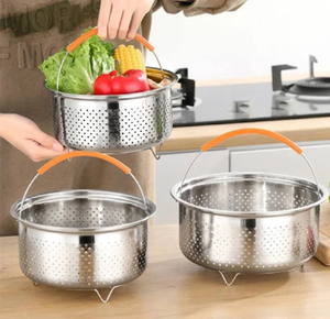 Passoire en acier inoxydable écologique Cherry Cutout, design perforé élégant, forme à double poignée, prise en main facile, disponible en gros - Product Image 2