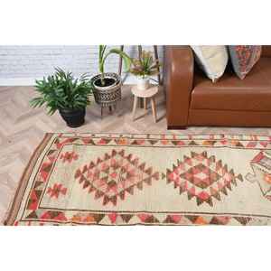 Alfombra Turca Vintage Herki de 2.7x12.1 pies, Alfombra de Lana Marrón con Estampado Animal - Product Image 2