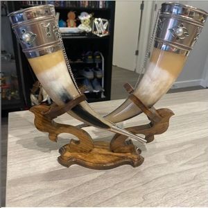 Cuerno para beber medieval de alta calidad 100% latón seguro para alimentos con carcasa pulida y soporte de hierro artesanías naturales para decoración navideña - Product Image 1