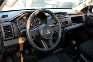 NUOVO 2026 Mitsubishi L200 SC GL 2.4L Potenza 150 CV 4 Cilindri 4X4 2 Assi Alimentazione Diesel Trazione Integrale Trasmissione Manuale Guida a Sinistra - Product Image 3