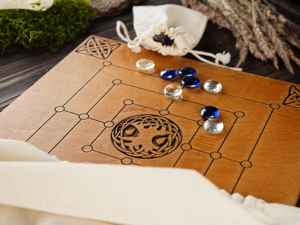 Jeu de stratégie classique Nine Mens Morris en bois de haute qualité, divertissement familial, défi mental, activité de table d'intérieur - Product Image 3