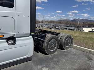 Camion benne International 2012-2017 neuf/occasion, cabine couchette, moteur diesel 10 cylindres, caméra arrière 360°, écran tactile, 6x4, conduite à gauche - Product Image 6