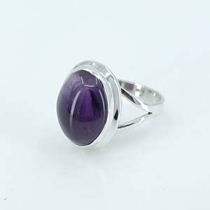 Anillo de Plata de Ley 925 Hecho a Mano por Navya Craft para Mujer, con Amatista Ovalada y Rubí, Tallas 4-13, para Navidad, Aniversario, Día de San Valentín - Product Image 4