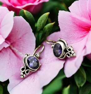 Boucles d'oreilles pendantes en améthyste, argent sterling fait à la main, pierre de naissance de février, bijoux élégants, cadeau pour femmes, design bohème - Product Image 1
