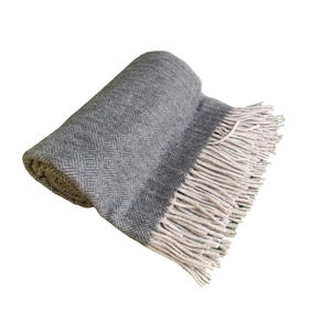 Couverture King Size à motif de diamant à chevrons de charbon de bois de qualité supérieure au prix de gros - Product Image 2