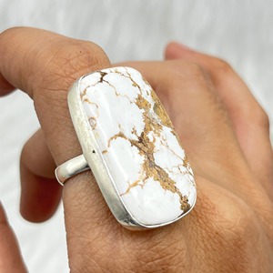 Anillo de caballo salvaje de plata esterlina 925 sólida Piedra preciosa de horas salvajes naturales con diseño ovalado grande para boda o piedra natal - Product Image 2