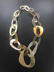 Cadena de collar de cuerno de búfalo clásico y diseño de candado para regalo de boda - Product Image 4