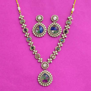 สร้อยคอคลาสสิคโบราณทำด้วยมือพร้อมจี้สร้อยคออินเดียสำหรับส่งออก - Product Image 5