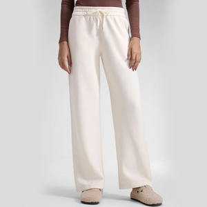 Pantalones Jogger Negros de Alta Calidad, Estampados Personalizados, Diseño Sólido, Estilo Urbano Informal, Cintura Media, Disponibles en Todas las Tallas y Colores - Product Image 1