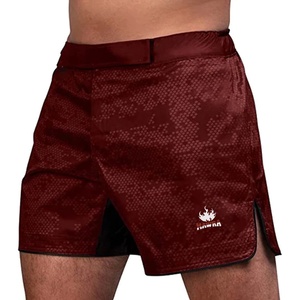 Pantalones cortos de MMA elásticos en 4 direcciones con estampado personalizado al por mayor en poliéster con banda elástica para la cintura pantalones cortos de lucha con abertura curva para gimnasio - Product Image 3