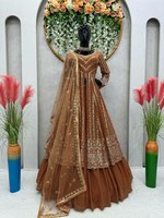 Tissu en fausse fourrure style actrice de série télévisée, motifs multiples et broderies, grande évasement, impression de logo personnalisée, pakistanais