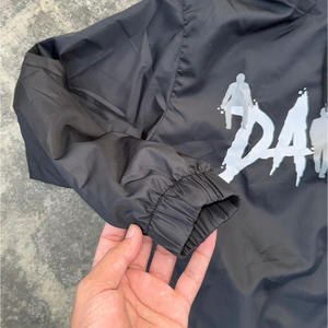 Vente en gros Unisexe, solide, respirant, sérigraphie, coupe-vent, survêtement, couleurs personnalisées, logo tissé de toutes les tailles - Product Image 4