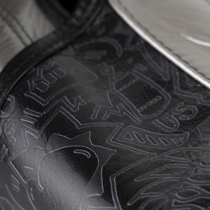 Gants de boxe sur mesure - Cuir/microfibre de haute qualité, fermeture à boucle et crochet réglable, légers pour adultes - Product Image 6