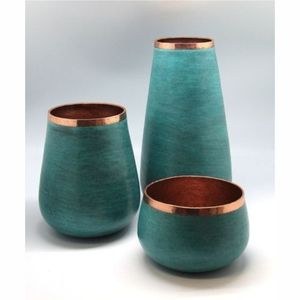 Florero Moderno de Metal con Patina, Decorativo con Borde de Cobre, Vajilla de Lujo, Detalles de Diseño Interior, Floreros Personalizados al por Mayor, Maceta - Product Image 1