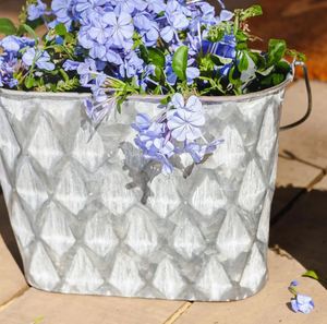 Wholesale <b>Large</b> Metal Decorative <b>Planter</b> for Living Room Balcony & Nursery Outdoor Hanging Decoration Hot Selling - Product Image 5