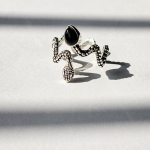 Anillo de plata de ónix negro oxidado de serpiente ligera para Aniversario de fiesta de boda o regalo de compromiso - Product Image 4