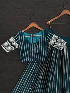 เสื้อเบลาส์ lehenga choli ผ้าฝ้ายพื้นเมืองอินเดียเย็บปักด้ายใส่ทำงานแต่งงาน - Product Image 3