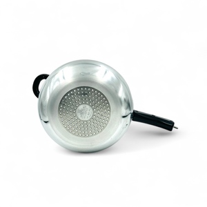 Duradera y energéticamente eficiente 1.5L-7L Aluminio Matki Olla a presión Estufa de inducción de gas Utensilios de cocina compatibles para cocinar diariamente - Product Image 2