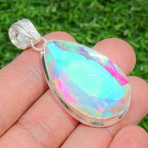 Piedra de Cuarzo Oplite en Latón de 13 a 18 mm para Colgante, Venta al por Mayor y MANGALMAY CORPORATION - Product Image 2