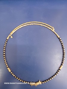 Collier artisanal indien en perles de verre bohèmes avec pierre principale en agate, bijoux de mode en lampwork pour les occasions d'anniversaire - Product Image 5