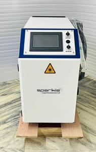 เครื่องกำจัดสนิมด้วยเลเซอร์ 1000W เครื่องทำความสะอาดด้วยไฟเบอร์เลเซอร์แบบพัลส์ สำหรับกำจัดสนิม สี และกาว แบบพกพา สำหรับเหล็ก ความเร็ว 15-30 เมตร/ชั่วโมง - Product Image 3