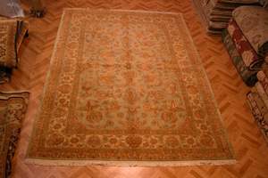 Tapis persan moderne imprimé avec logo personnalisé, tapis de haute qualité en laine nouée à la main, poils moyens, écologique, antidérapant - Product Image 6