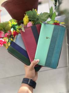 Stylish Vintage Genuine Leather Wristlet Clutch Pouch <b>Wallet</b> <b>for</b> <b>Women</b> Fashionable Zipper Western Patches <b>for</b> Spring Summer Use - Product Image 4