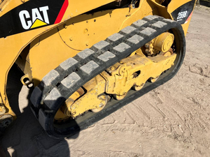 Skid steer loader Caterpillar 259B Diesel 2011 or sale - Product Image 4
