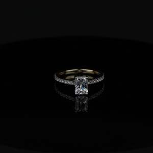Bague de luxe en diamant de laboratoire 3 carats, taille Radiant, VS1, certifiée IGI SGL, or, or rose, argent, bijoux tendance pour fiançailles et mariage - Product Image 1