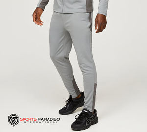 Veste de pluie pour hommes de qualité supérieure nouveau classique coupe-vent survêtement respirant en plein air décontracté à capuche coupe-vent imperméable personnalisé - Product Image 4