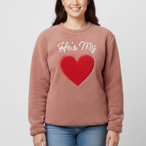 Sudadera de Moda para San Valentín, Tejido Suave, Diseñada para un Estilo Casual Moderno y Regalos de Temporada - Product Image 1