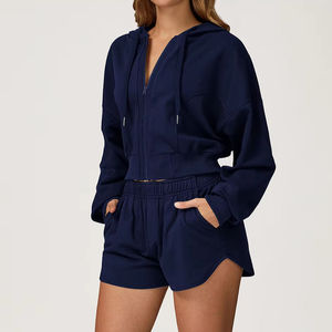 Vente en gros Vêtements de sport légers pour femmes Veste athlétique à capuche avec poches et fermeture éclair pour le yoga, la course à pied, la salle de sport - Product Image 4