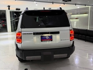 โตโยต้า แลนด์ครุยเซอร์ ปราโด 250 ซีรีส์ ใหม่เอี่ยม, รถ SUV ขับเคลื่อน 4 ล้อ พรีเมียม, เครื่องยนต์ดีเซลเทอร์โบ 2.8 ลิตร 201 แรงม้า หรือตัวเลือกเครื่องยนต์เบนซิน 2.4 ลิตร - Product Image 6