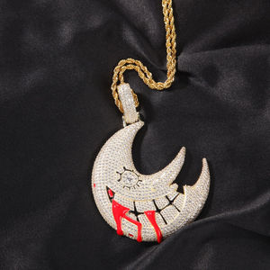 Iced Out Moon 10kt collar con colgante de oro Trippie Redd Moon Bling colgante divertido collar de hip-hop joyería en diamantes cultivados en laboratorio - Product Image 1