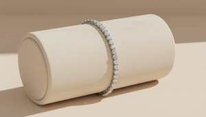 Brazalete de Tenis de Diamantes de Elegancia Natural y Oro de 14K para Mujer - Product Image 6